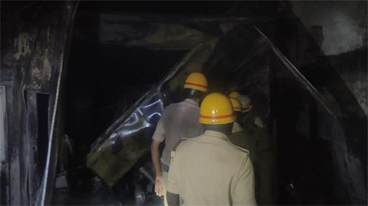 Fire breaks out at Padil car showroom